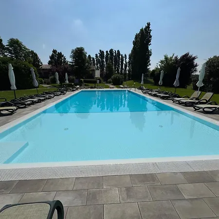 Blu Garda Holidays Σπίτι διακοπών *